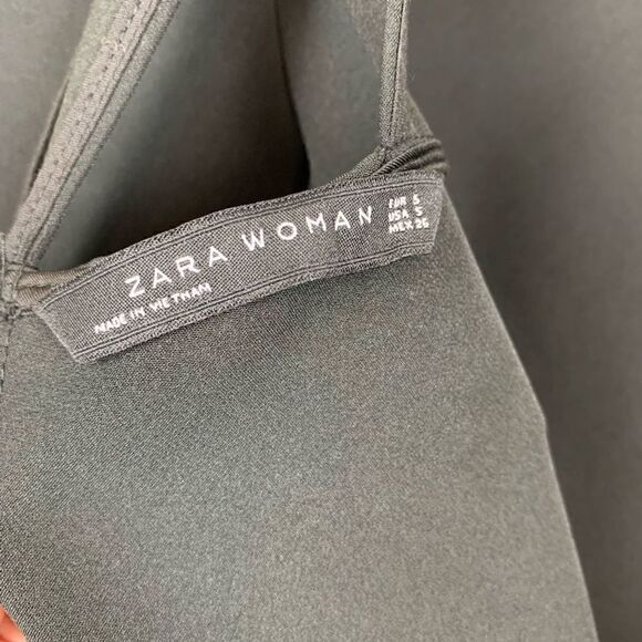 Zara Cutout LBD w/ Short Sleeves & Back Detail - Picture 4 of 7